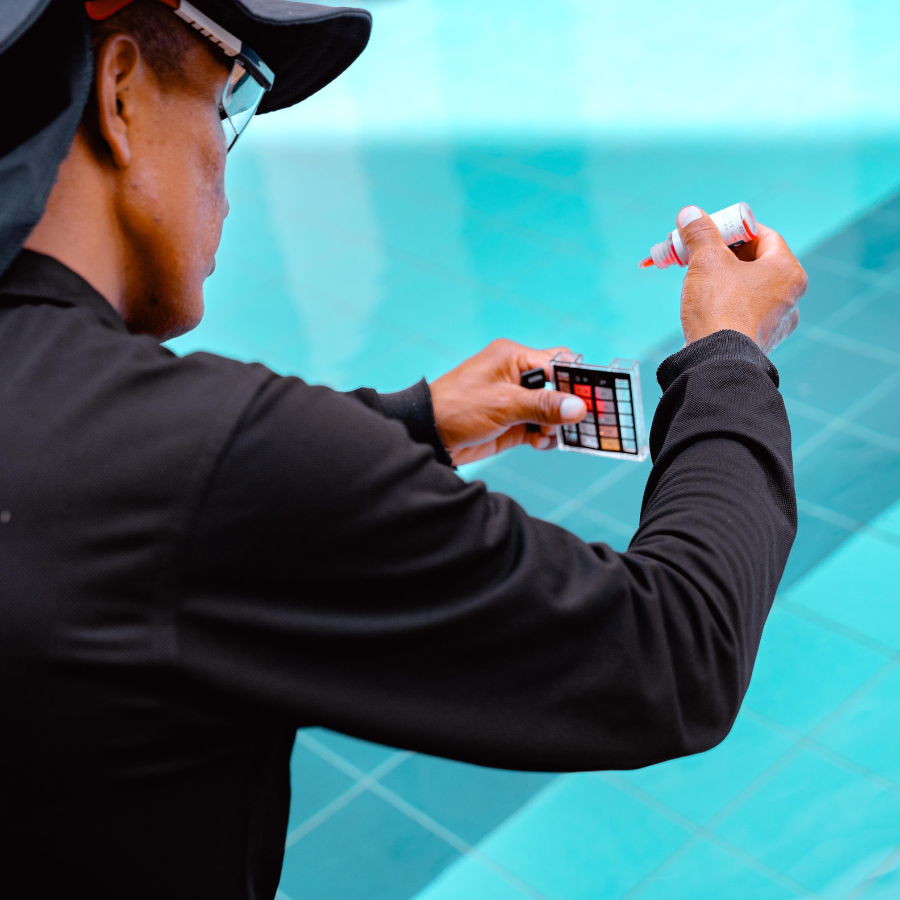 limpieza institucional de piscinas